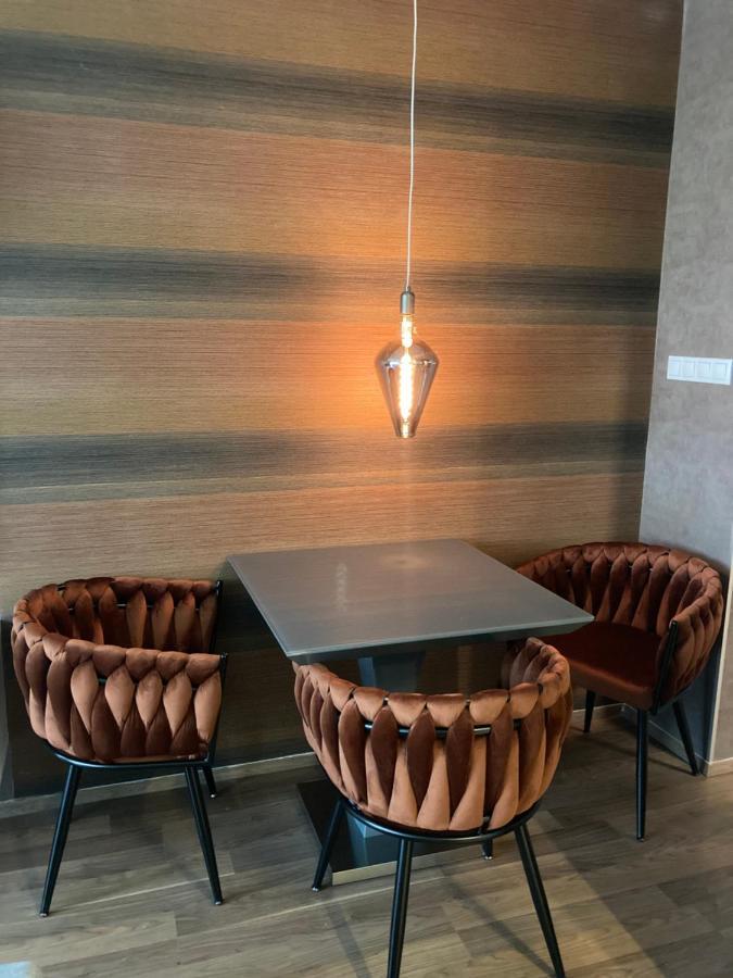 Corvin Luxury White Lejlighed Budapest Eksteriør billede